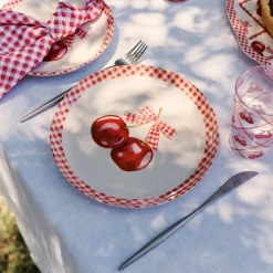 Dinnerware Set