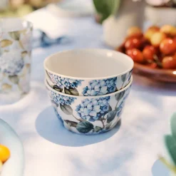 Dinnerware Set