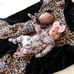 Minky Ruffled Luxe Patoo® Blanket