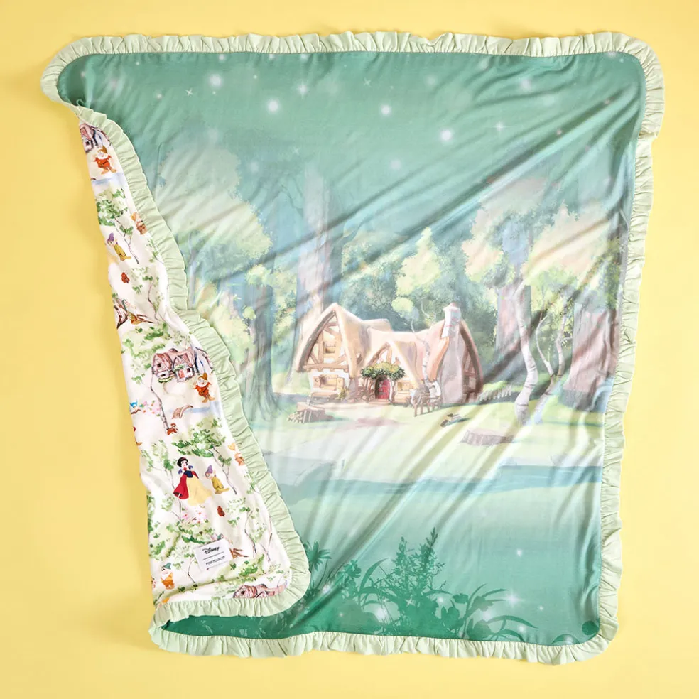 Ruffled Luxette Patoo® Blanket