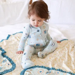 Ruffled Luxette Patoo® Blanket