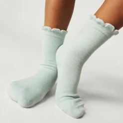 Scallop Crew Socks